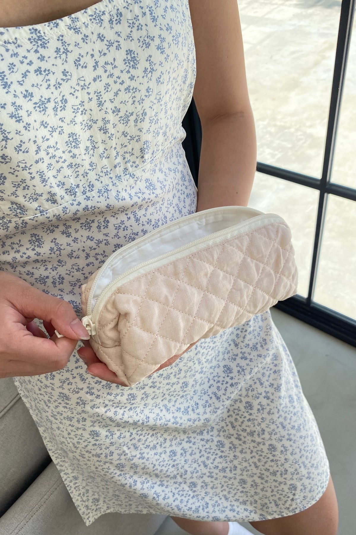 Pink Beauty Case – Brandy Melville Online Japan
