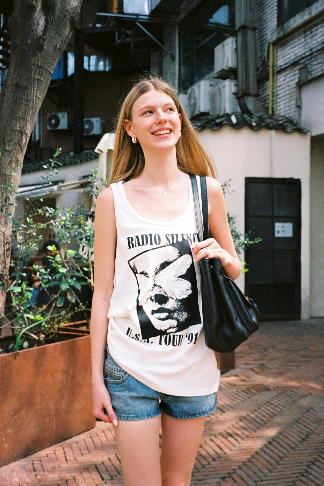 Cleo Radio Silence Top – Brandy Melville Online Japan