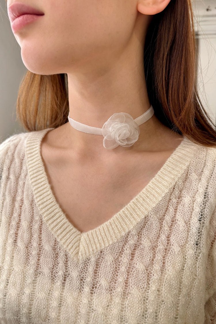 Ribbon Floral Chocker | White