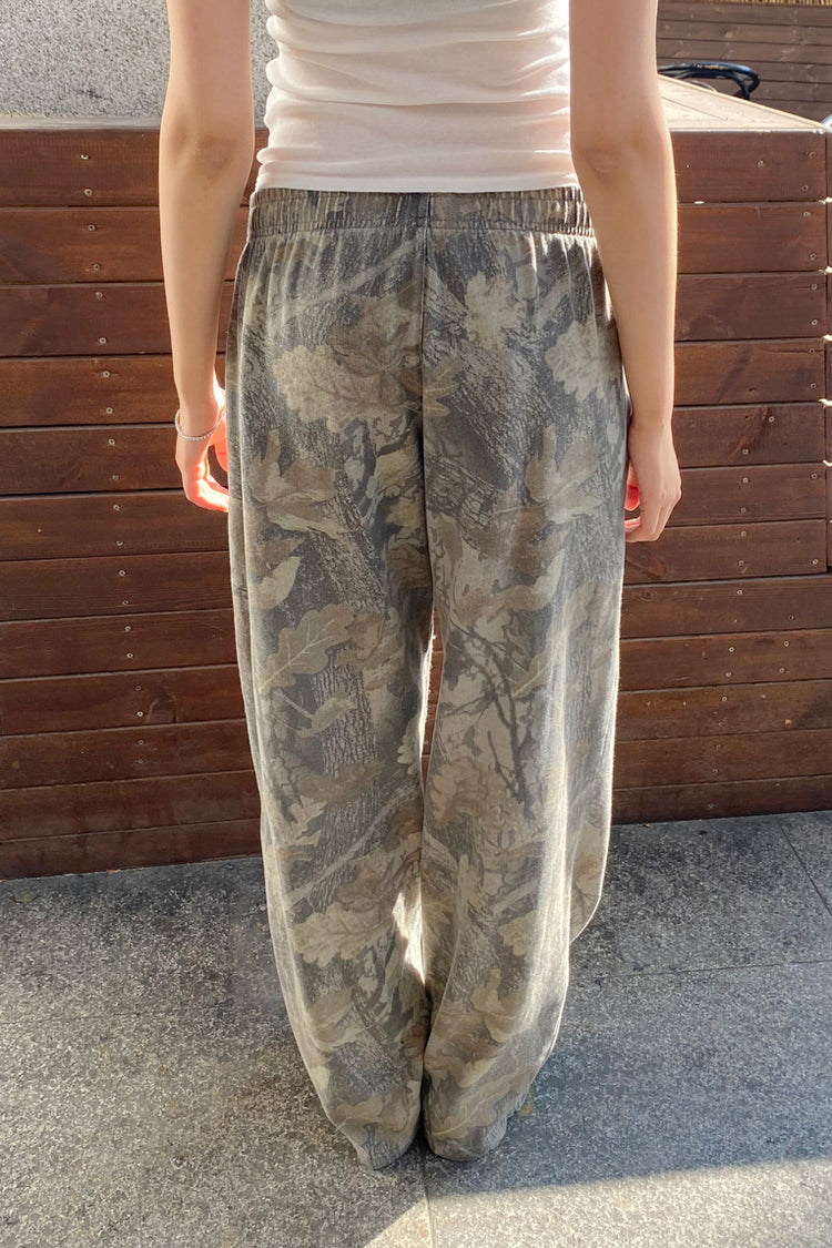 Anastasia Camouflage Sweatpants | Anastasia Camouflage Sweatpants