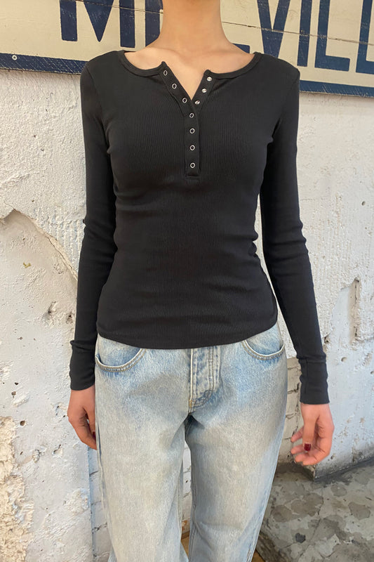 クロップトップス – Brandy Melville Online Japan