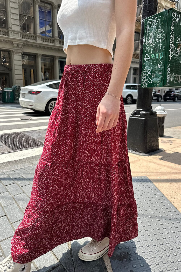 brandy melville floral maxi dress Brandy Melville Floral Maxi Dress Brandy Melville Dresses Brandy Melville Cream Floral Lace Maxi