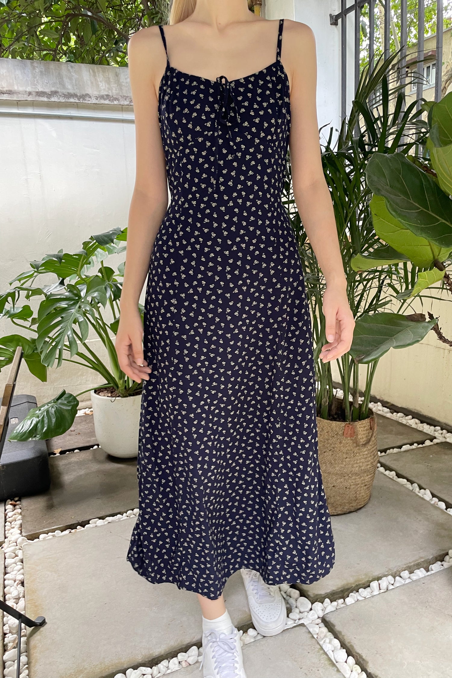 Colleen Long Dress – Brandy Melville Online Japan