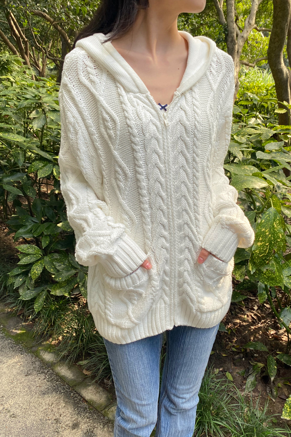 White / Oversize Fit