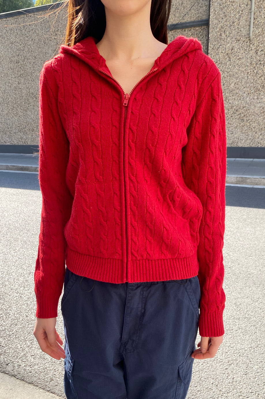 Red / Regular Fit
