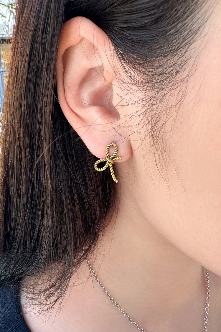 Bow Earrings | Gold