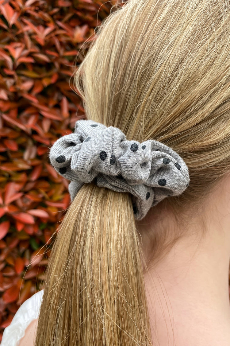 Polka Dots Scrunchie | Polka Dots Scrunchie