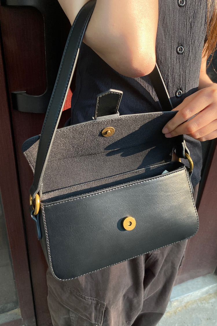 Buckle Shoulder Bag | Buckle Shoulder Bag