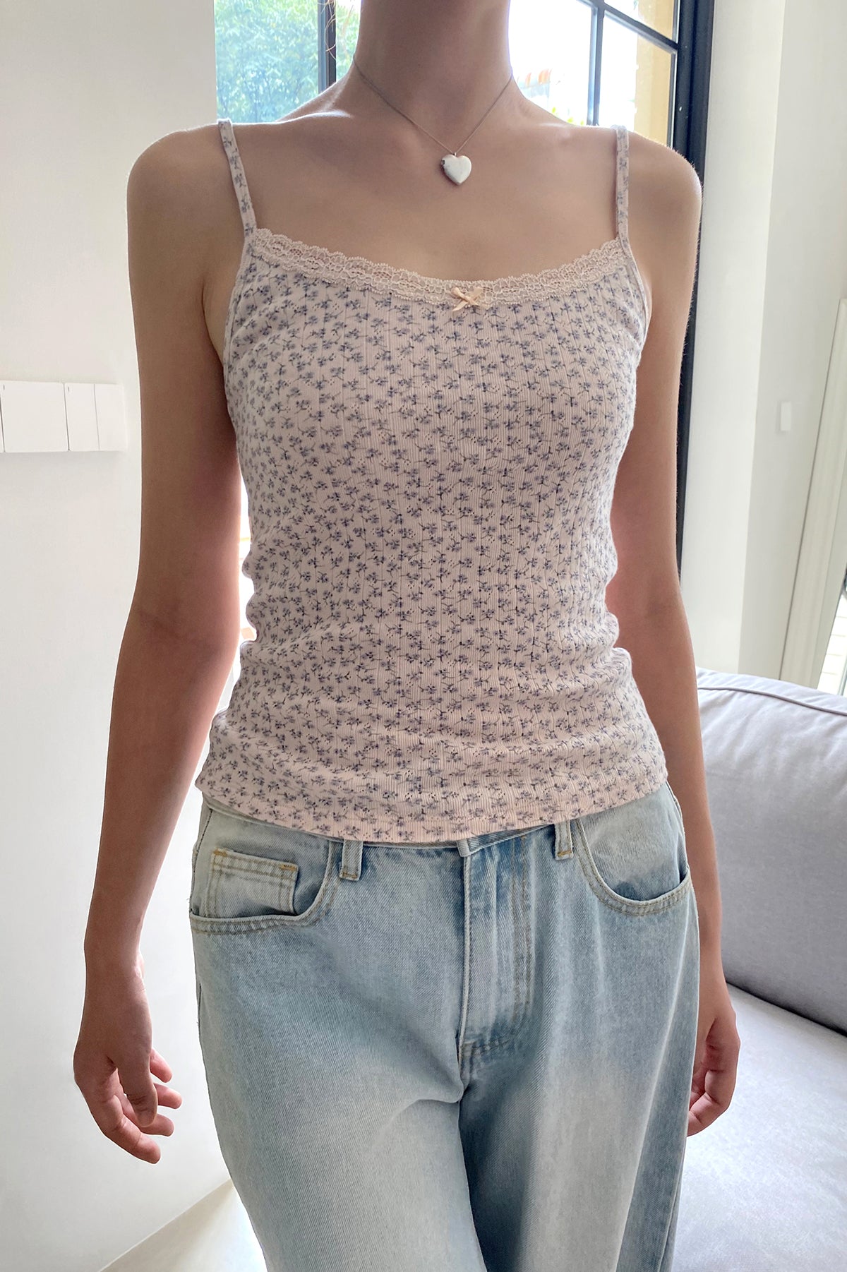 Lilith New York Top – Brandy Melville