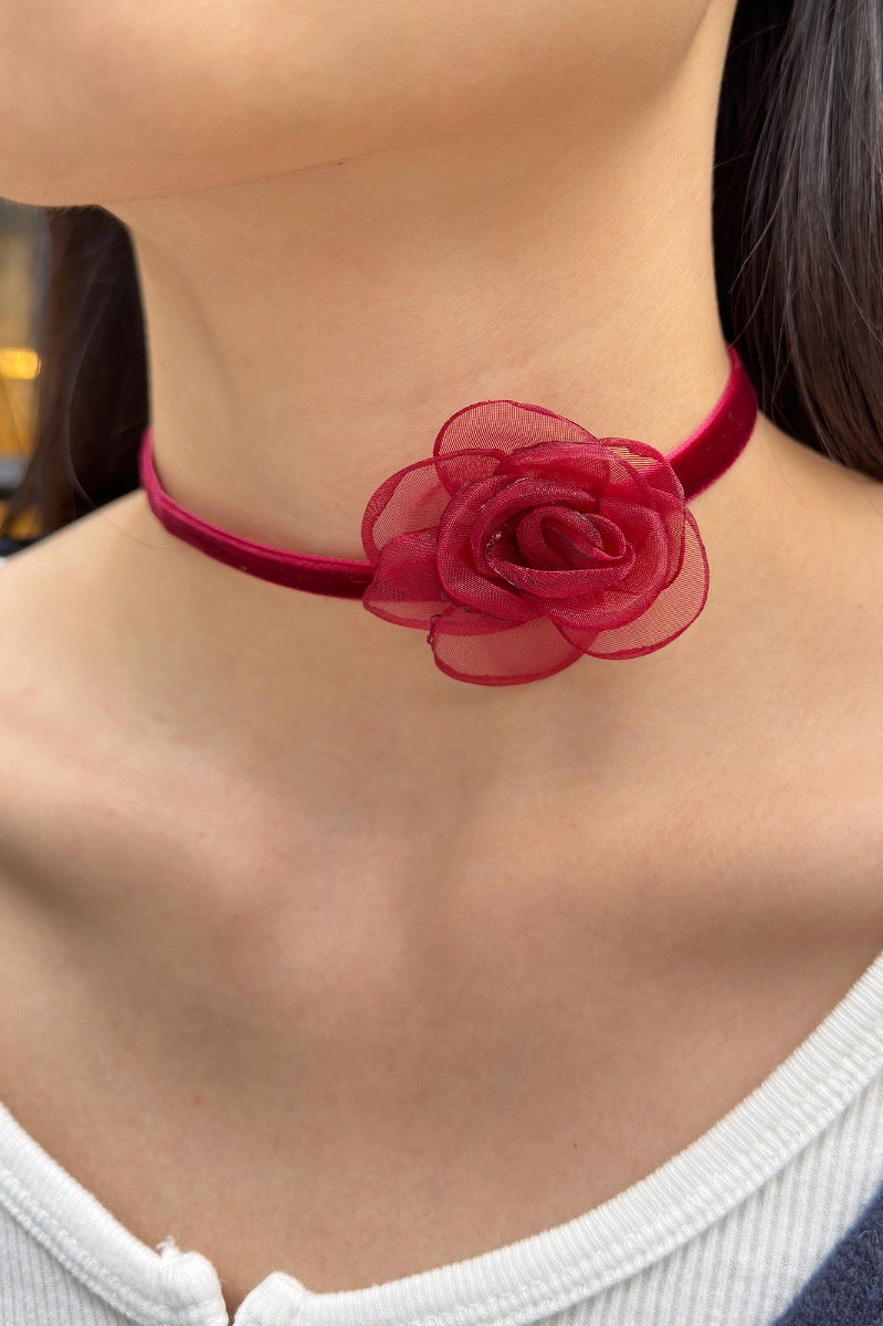 Ribbon Floral Chocker – Brandy Melville Online Japan