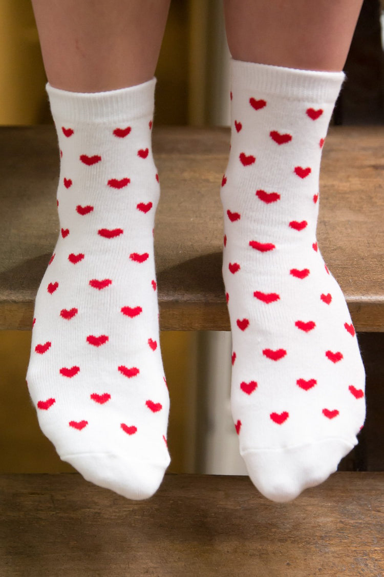 White with Red Hearts / One Size